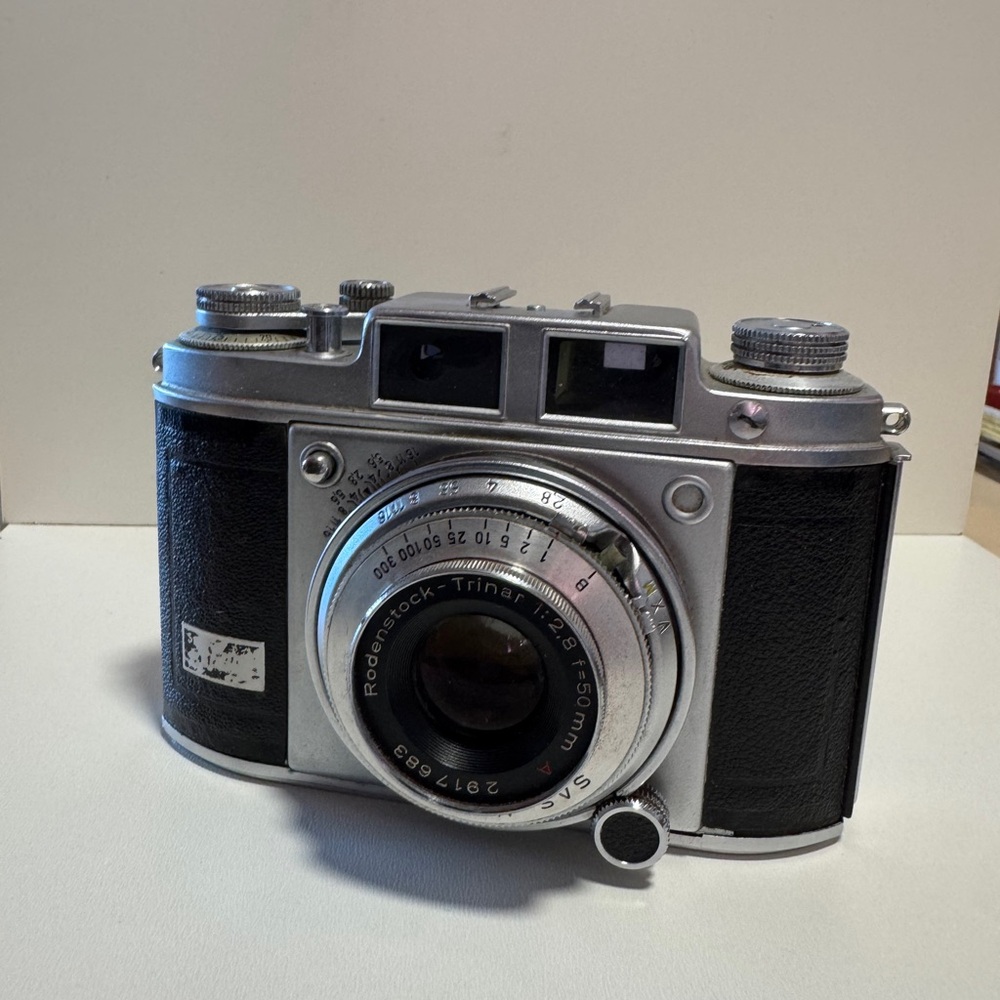 Vintage Balda Film Camera with case